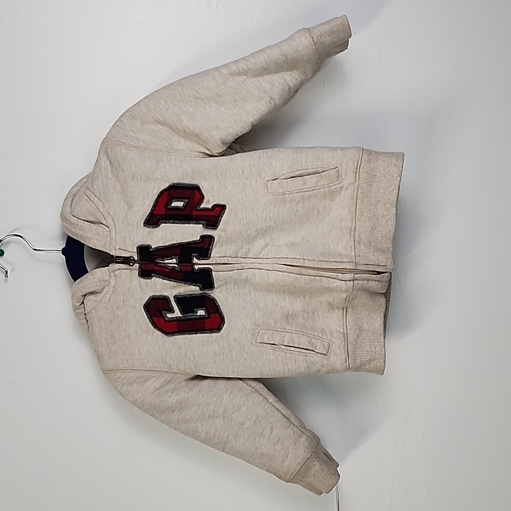 Lot of 2 Boys 3T zip up sweaters. GAP & OshKosh